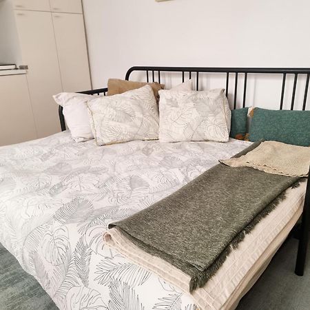 Exigehome-Cosy Studio Centre Versailles Bagian luar foto